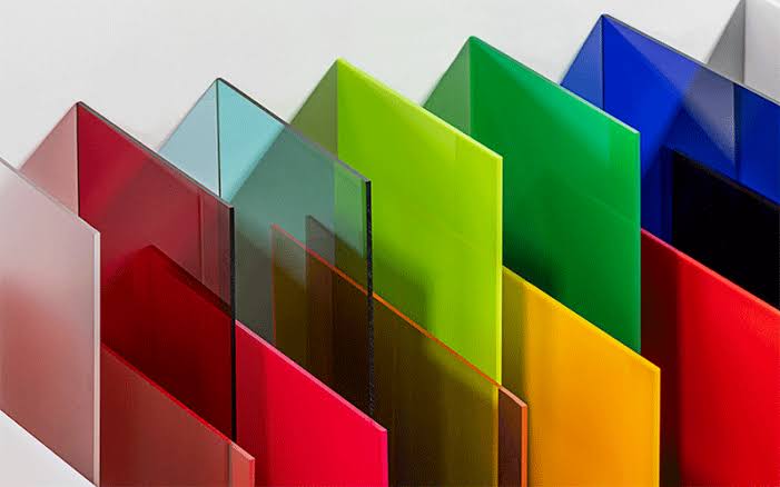 Plexiglass vs. Acrylic: What’s the Difference?